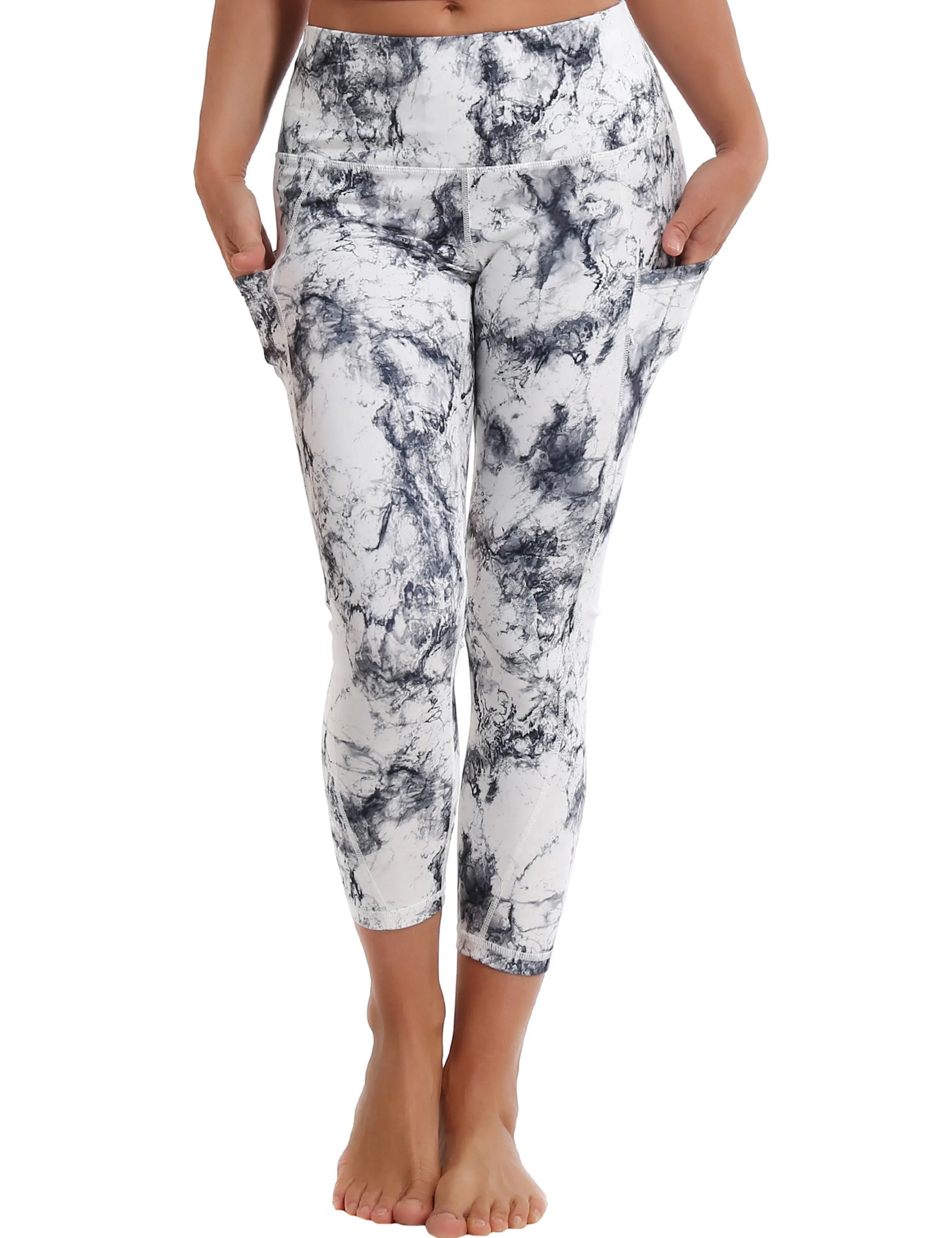 22 Printed Side Pockets Capris arabescato_yogastudio