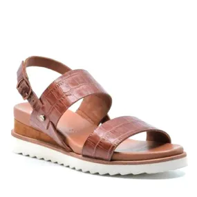 Ara sandal