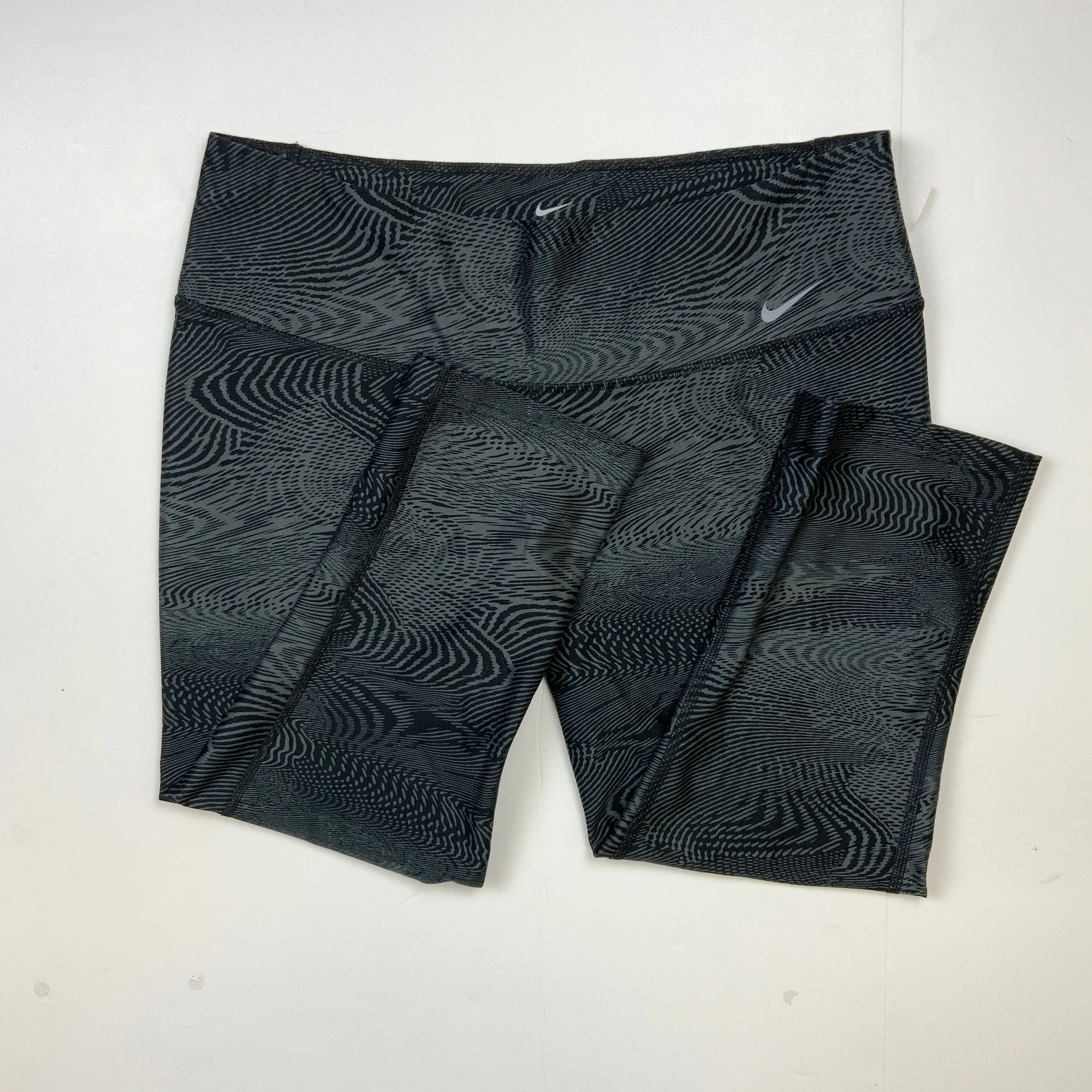 Athletic Capris By Nike Apparel  Size: L