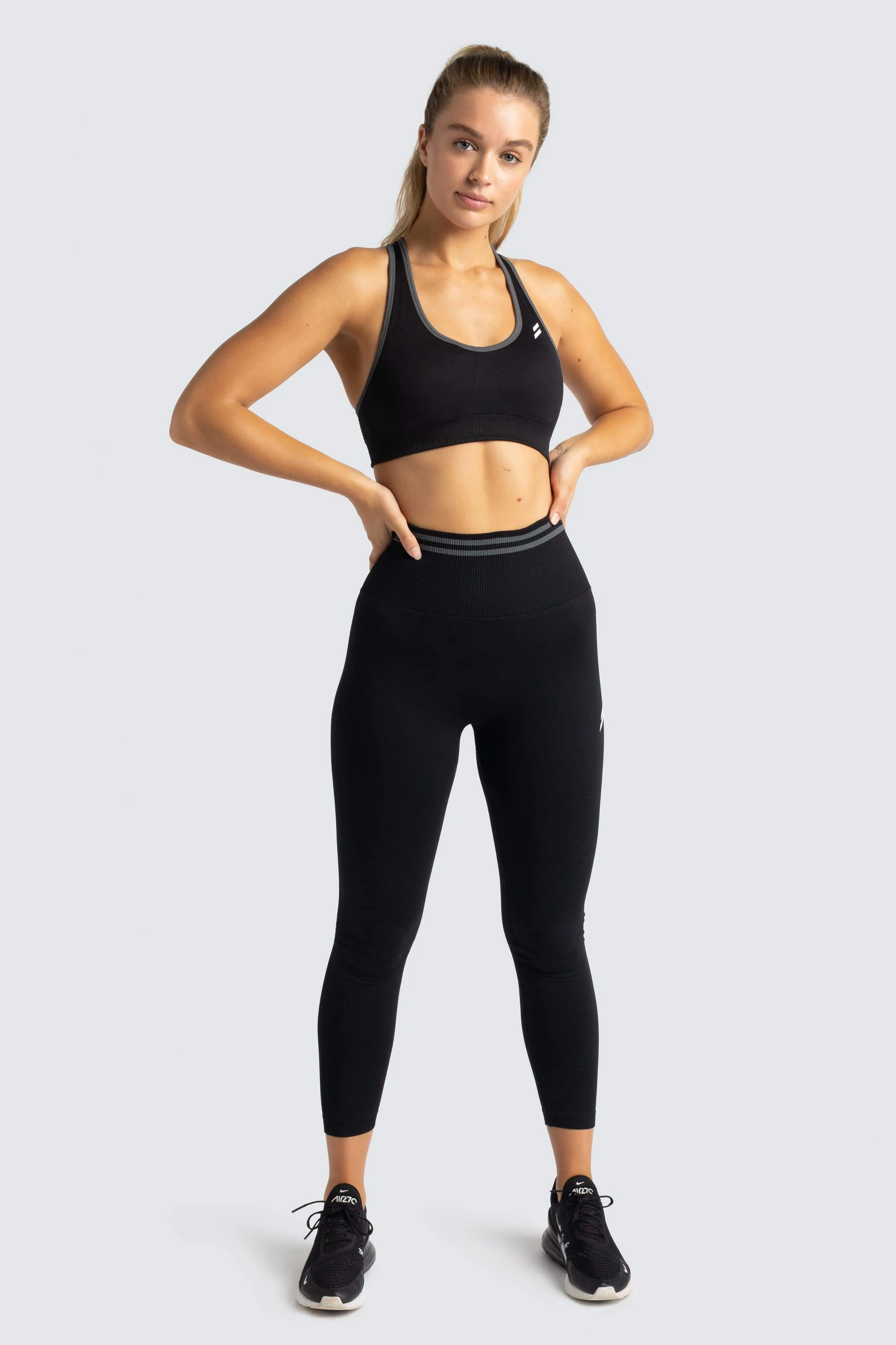 DYE Scrunch Seamless Leggings - Jet Black