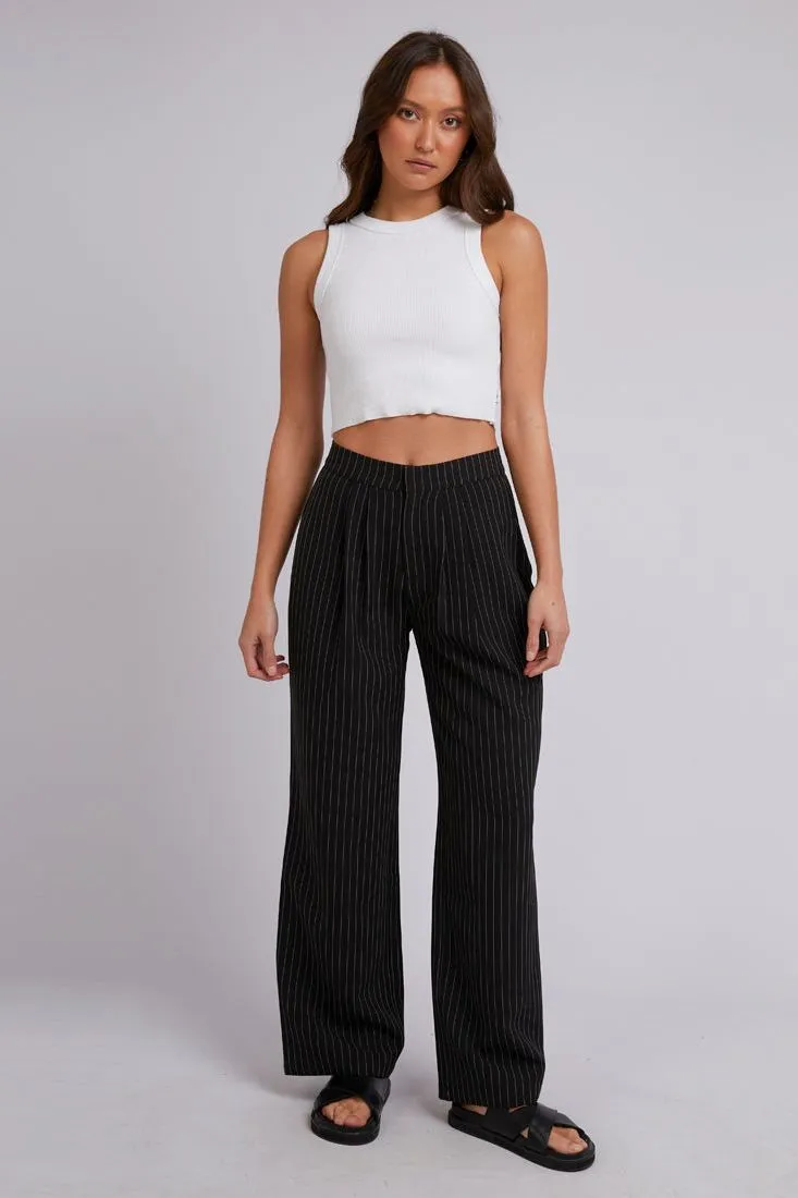 Alicia Pant | Black