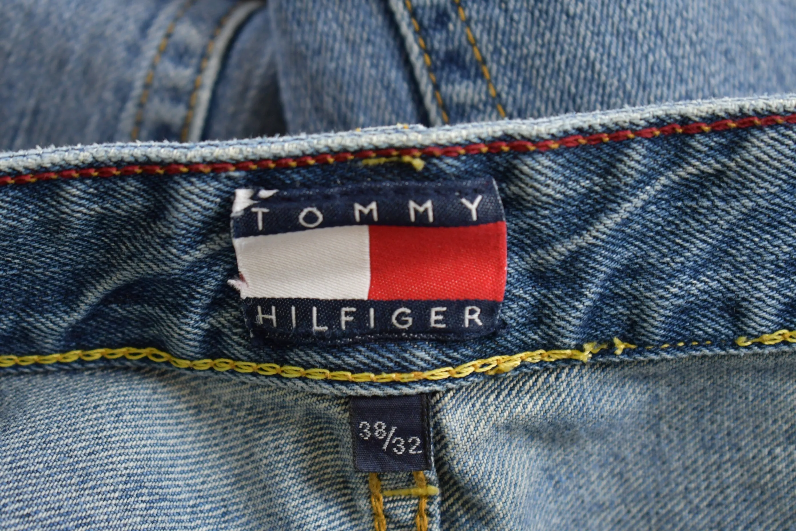 Vintage 1990&#39;s Tommy Hilfiger Jeans Size 37 x 32.5 / American Vintage / Streetwear Fashion / Vintage Pants / Flag / Big Logo